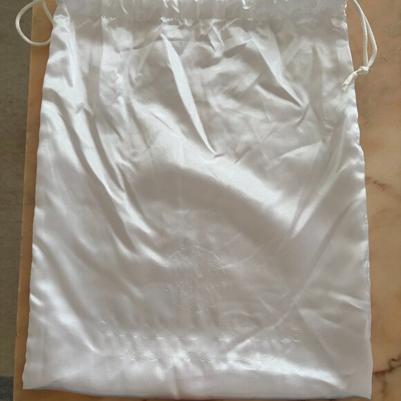 Grace Love Lace Gabriela silk chiffon cathedral veil NWT - Picture 8 of 8